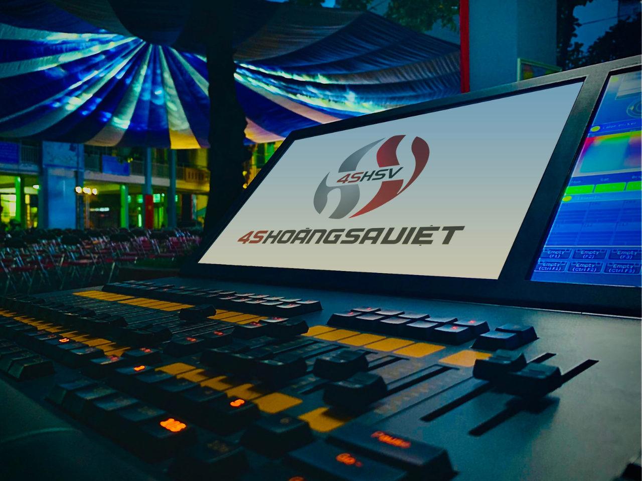 4S HOÀNG SA VIỆT SỰ KIỆN