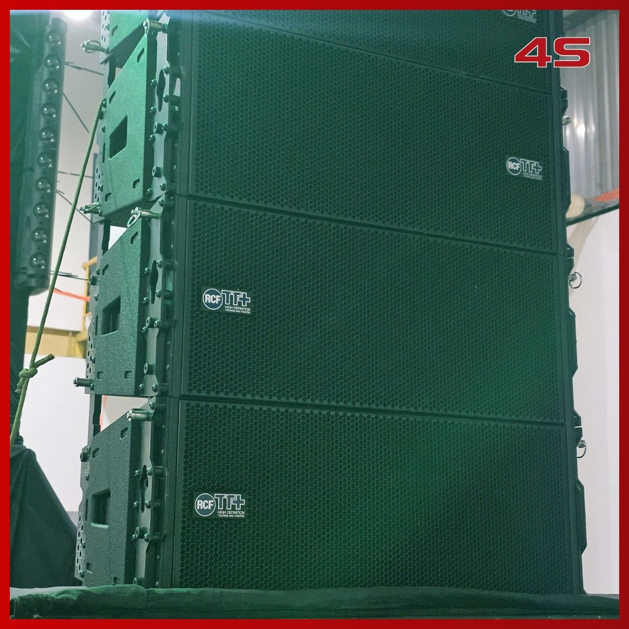 Cho thuê thiết bị âm thanh chuẩn Châu Âu RCF TTL33A