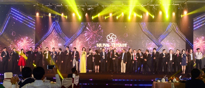 Vinh Danh Thành Tích