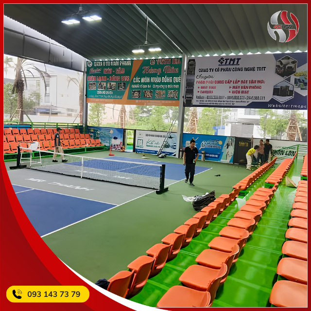 Vì sao sân pickleball cần khán đài lắp ghế chuyên nghiệp