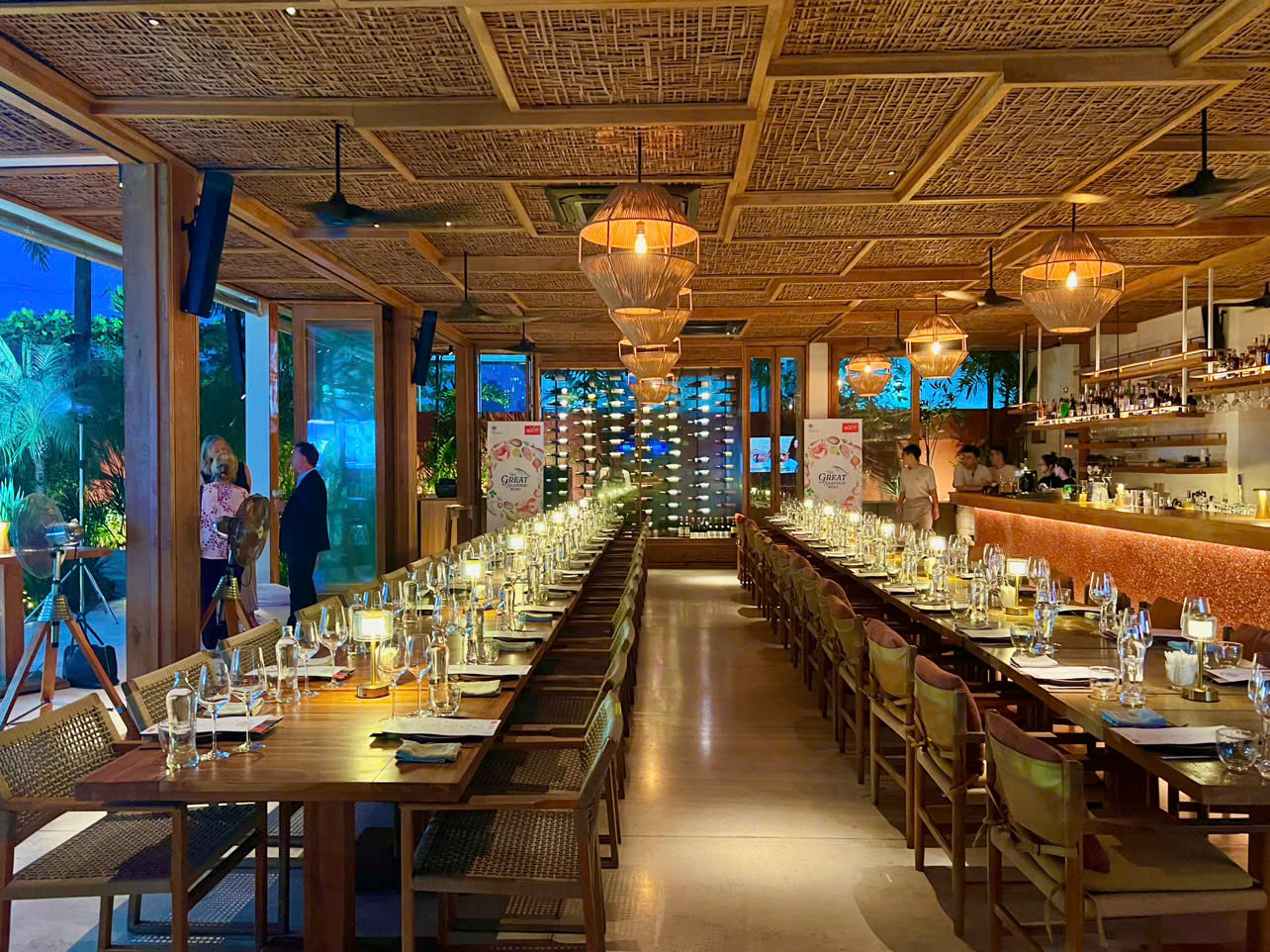 không gian sự kiện