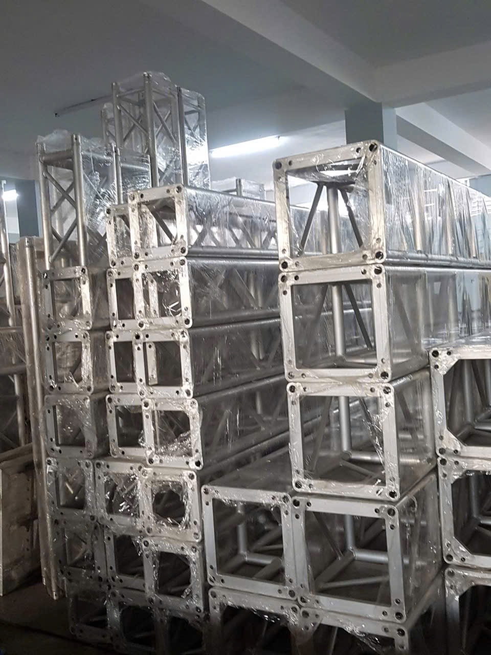 bán khung truss sự kiện