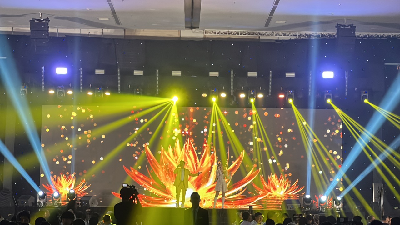 sân khấu ca nhạc sân khấu ca nhạc