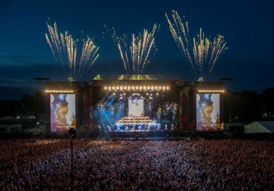 bản thiết kế sân khấu