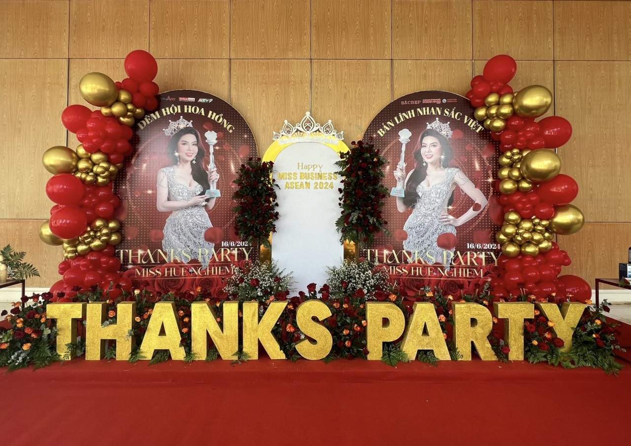 tiệc cám ơn tiệc cám ơn