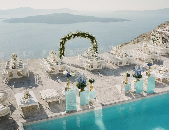 tiệc cưới bể bơi