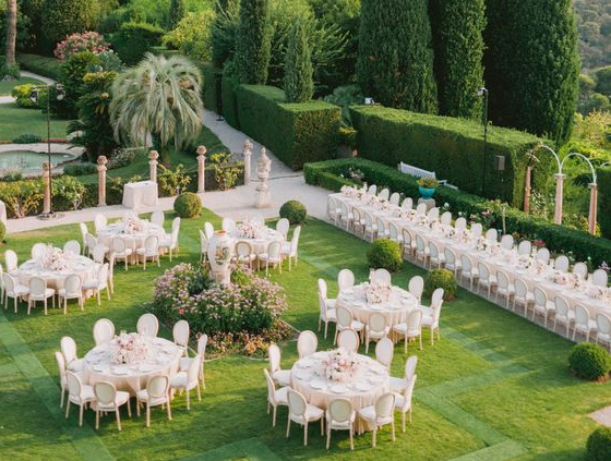 tiệc cưới tại vườn