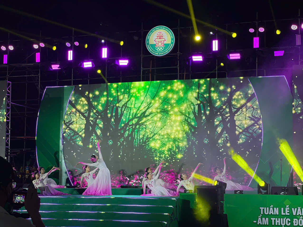 tiết mục múa lại lễ bế mạc tiết mục múa lại lễ bế mạc
