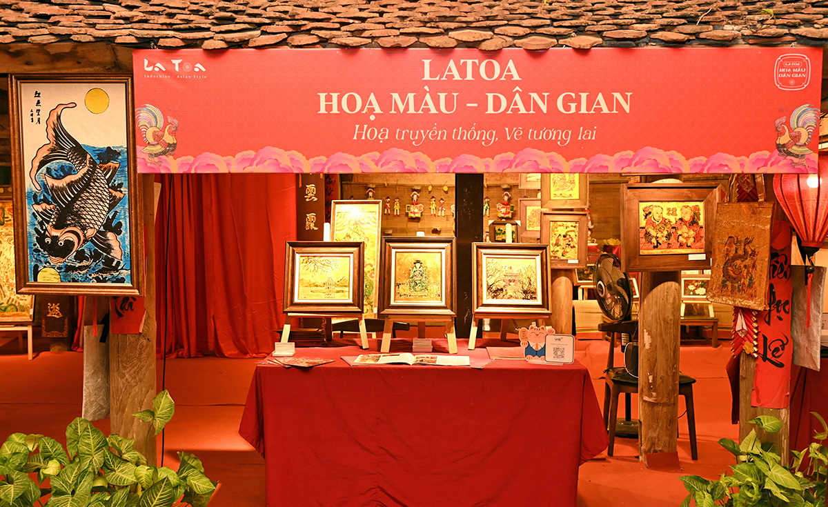triển lãm họa màu - dân gian